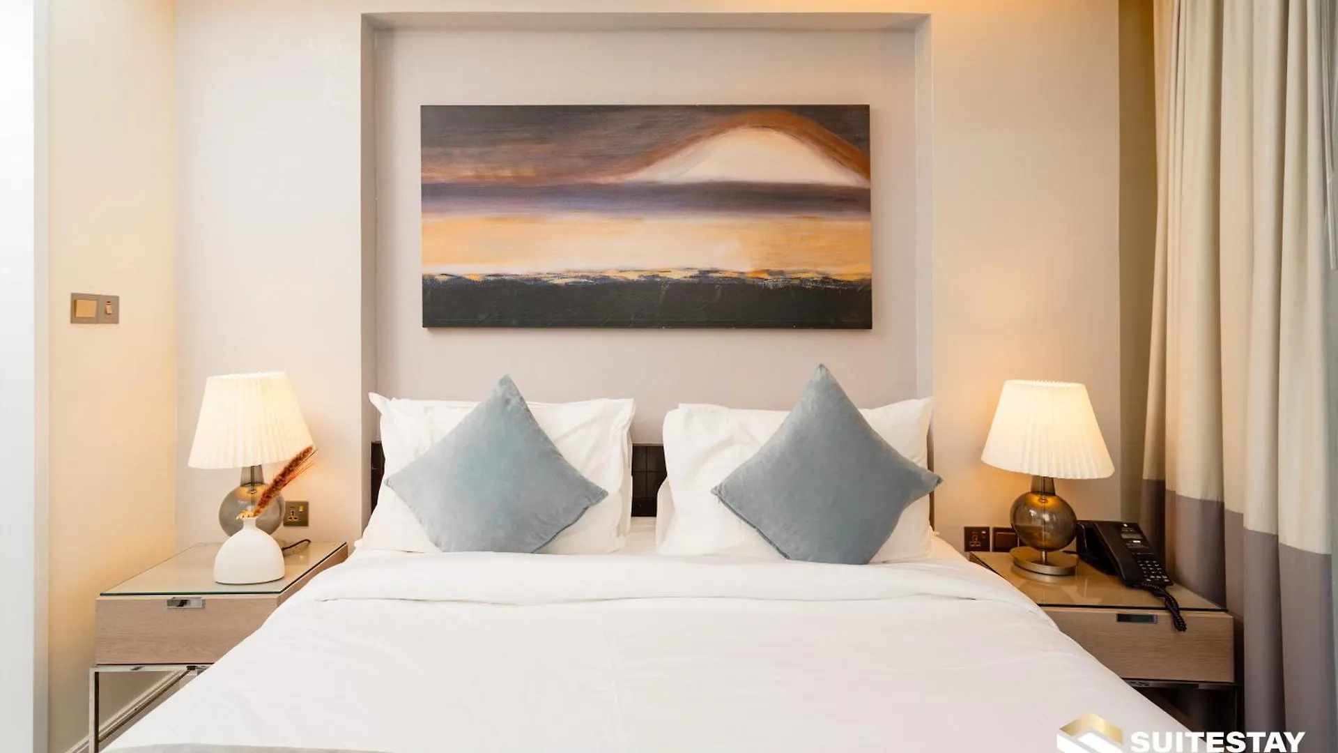 ***** Aparthotel Ostay -Address Dubai Mall - The Residence United Arab Emirates