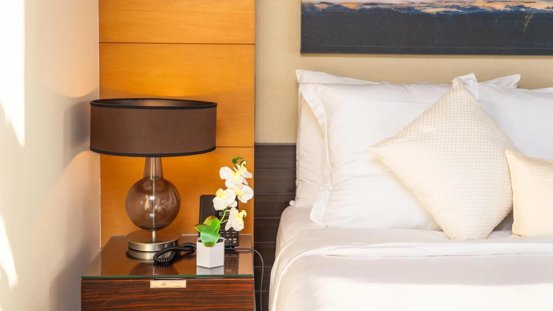 Ostay -Address Dubai Mall - The Residence