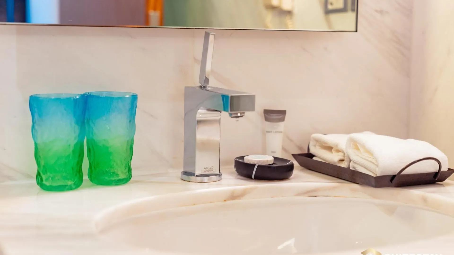 Ostay -Address Dubai Mall - The Residence 5*,  United Arab Emirates