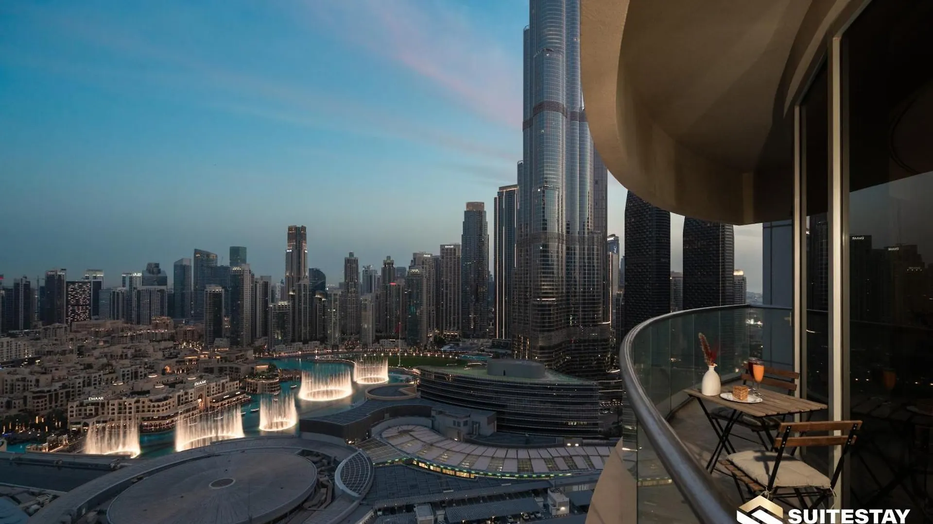 Ostay -Address Dubai Mall - The Residence 아파트호텔