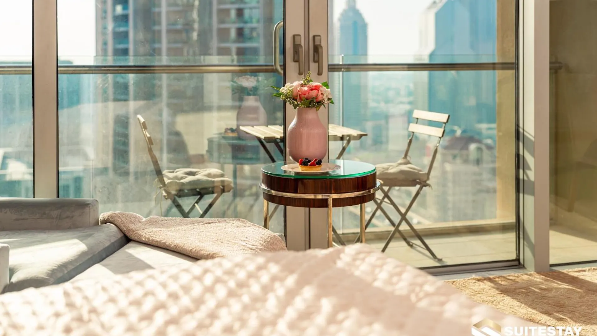 Ostay -Address Dubai Mall - The Residence 아파트호텔